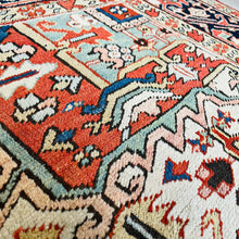 1900 PERSIAN HERIZ RUG 8’ 10” x 12’ 2” (LAR-HRZ2000)