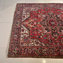 1950 PERSIAN HERIZ RUG 4’ 11” x 6’ 2” (MED.FEA.6175