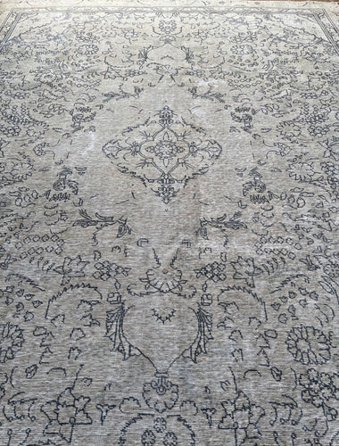 1970 PERSIAN TABRIZ RUG 8’ 3” x 10’ 9” (INV140)