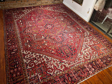 1950 PERSIAN HERIZ RUG 10’ x 13’ 2” (LARG.FEA.34)