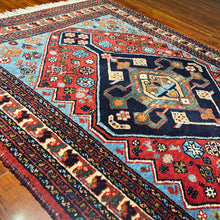 1950 PERSIAN SHIRAZ 2’ 9” x 4’ (FEA.MED.161)