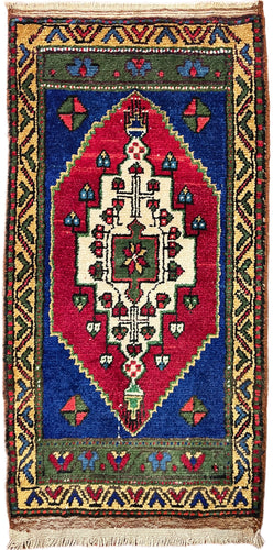 1940 TURKISH SIVAS RUG 1’ 10” x 3’ 8” (SMA.201)