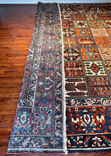 1940 PERSIAN BAKHTIARI RUG 10’ 4” x 12’ 8” (LAR.FEA.1482)