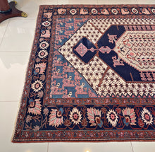 1970 AZERI CAUCASIAN RUG 6’ 5” x 9’ 4” (LAR.FEA.1372)