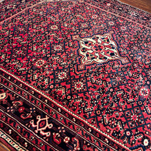 1940 PERSIAN HOSEYNABAD RUG 5’ 4” x 6’ 7” (MED.62)