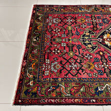 1940 BIDJAR RUG 4’ 1” x 6’ 7” (MED.FEA.5930)