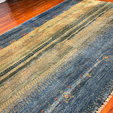 1980 PERSIAN GABBEH RUG 3’ 6” x 5’ 1” (MED.2122)