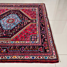 1970 TUYSERKAN RUG 4’ 4” x 4’ 2” (MED.FEA.6171)