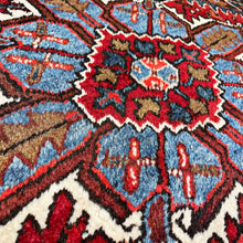 1950 PERSIAN HERIZ RUG 8’ 2” x 10’ 7” (FEA.LAR.743)