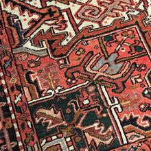 1950 PERSIAN HERIZ RUG 8’ 8” x 11’ 4” (LARG.32)