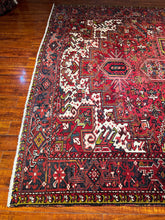 1950 PERSIAN HERIZ RUG 7’ 10” x 11’ (LARG.59)