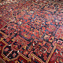 1950 PERSIAN HERIZ RUG 9’ 8” x 12’ 8” (LARG.36)