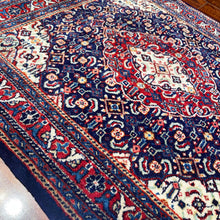 1950 PERSIAN SAROUK RUG 2’ 3” x 2’ 6” (SMA.15)