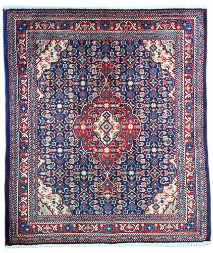 1970 SAROUK RUG 2’ 4” x 2’ 8” (SMA.5210)