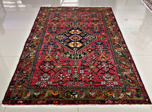 1940 BIDJAR RUG 4’ 1” x 6’ 7” (MED.FEA.5930)