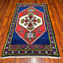 1940 TURKISH SIVAS RUG 1’ 9” x 3’ 1” (SMA.203)