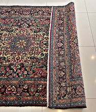 1900 DOROKHSH RUG 4’ 7” x 7’ 2” (MED.FEA.213)