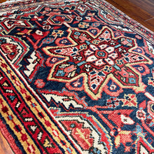 1950 PERSIAN HERIZ RUG 2’ 8” x 3’ 3” (SMA.FEA.5213)