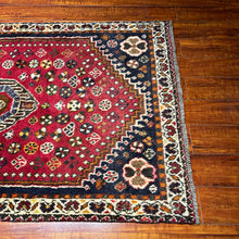 1950 PERSIAN SHIRAZ RUG 3’ 2” x 5’ (MED.277)