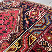 1950 SHIRAZ RUG 3’ 8” x 5’ (MED.282)