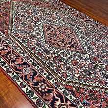 1970 PERSIAN BIDJAR RUG 2’ 9” x 5’ (MED.FEA.225)