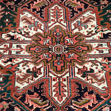 1950 PERSIAN HERIZ RUG 8’ 8” x 11’ 4” (LARG.32)