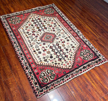 1950 PERSIAN SHIRAZ RUG 3’ 6” x 5’ (MED.272)