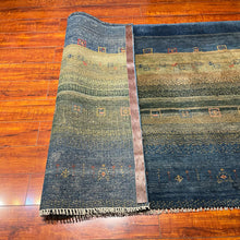 1980 PERSIAN GABBEH RUG 3’ 6” x 5’ 1” (MED.2122)