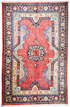 1970 PERSIAN SAROUK RUG 4’ 5” x 6’ 11” (MED.FEA.375)