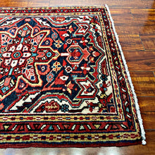 1950 PERSIAN HERIZ RUG 2’ 8” x 3’ 3” (SMA.FEA.5213)