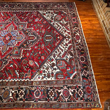 1950 PERSIAN HERIZ RUG 8’ 2” x 10’ 7” (FEA.LAR.743)