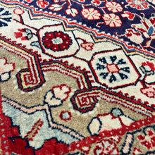 1950 PERSIAN JOZAN RUG 3’ 7” x 5’ 1” (MED.FEA.3125)