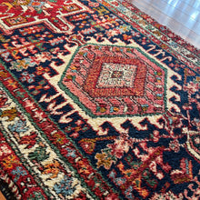 1930 PERSIAN KARAJA RUG 2’ 10” x 13’ 1” (RUN.FEA.251)