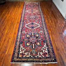 1950 PERSIAN HERIZ RUG 3’ 3” x 12’ 2” (RUN.FEA.320)