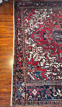 1950 PERSIAN HERIZ RUG 8’ 11” x 10’ 3” (LARG.631)