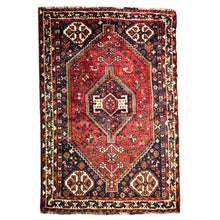 1950 PERSIAN SHIRAZ RUG 3’ 10” x 5’ 7” (MED.275)