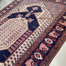 1970 AZERI CAUCASIAN RUG 6’ 5” x 9’ 4” (LAR.FEA.1372)