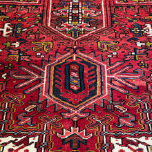 1950 PERSIAN HERIZ RUG 7’ 10” x 11’ (LARG.59)