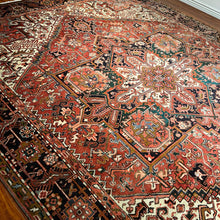 1950 PERSIAN HERIZ RUG 8’ 8” x 11’ 4” (LARG.32)