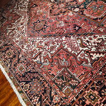 1950 PERSIAN HERIZ RUG 8’ 8” x 11’ 4” (LARG.32)