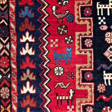 1940 PERSIAN AFSHAR RUG 5’ 5” x 7’ 1” (MED.FEA.83)