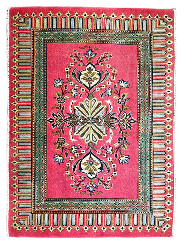 1950 PERSIAN KASHAN RUG 2’ 4” x 3’ 2” (SMA.135)