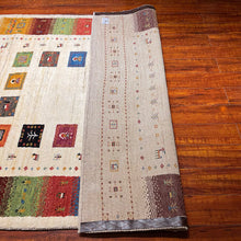 1980 PERSIAN GABBEH RUG 4’ 11” x 6’ 7” (MED.1902)