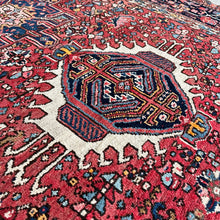 1930 QARAJEH RUG 4’ 10” x 6’ 3” (MED.FEA.225)