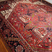 1950 PERSIAN HERIZ RUG 9’ 10” x 12’ 10” (LARG.47)