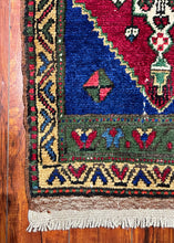 1940 TURKISH SIVAS RUG 1’ 10” x 3’ 8” (SMA.201)