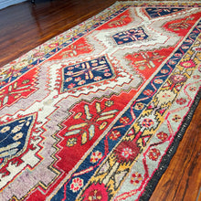 1950 PERSIAN SARAB RUG 3’ x 9’ 6” (RUN.FEA.175)