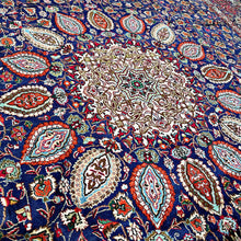 1970 PERSIAN TABRIZ RUG 9’ 9” x 12’ 11” (LAR.FEA.464)