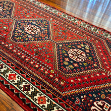 1950 PERSIAN ABADEH RUG 3’ 1” x 9’ 4” (RUN.200)