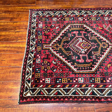 1950 PERSIAN SHIRAZ RUG 3’ 2” x 5’ 2” (MED.290)